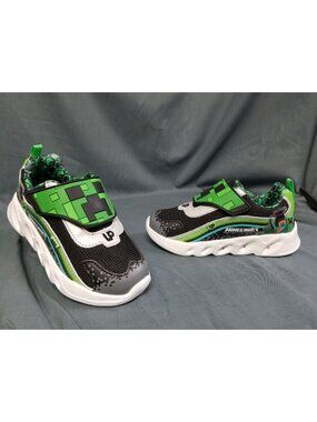 GroundUP Minecraft Sneakers Kids Size 12 New No BOX !!